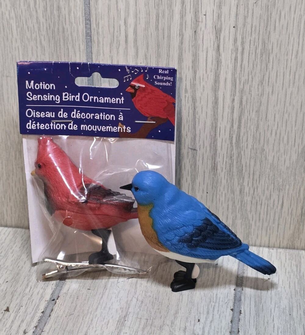 Vtg Motion Sensing Chirping Birds Red Cardinal Clip-On Ornament & Bluebird New